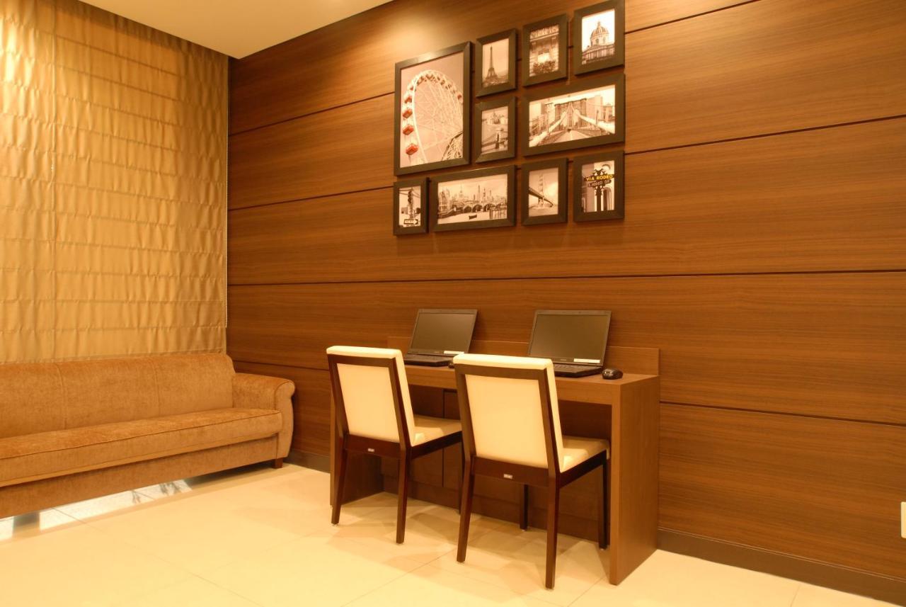 Ab Hotel Fukaya Esterno foto